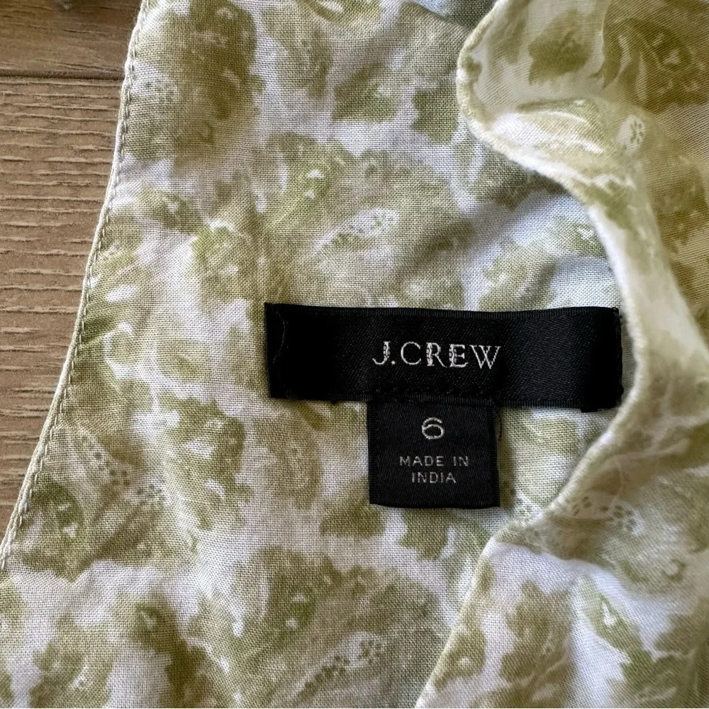 J. Crew Puff Sleeve V Neck Top Sz 4